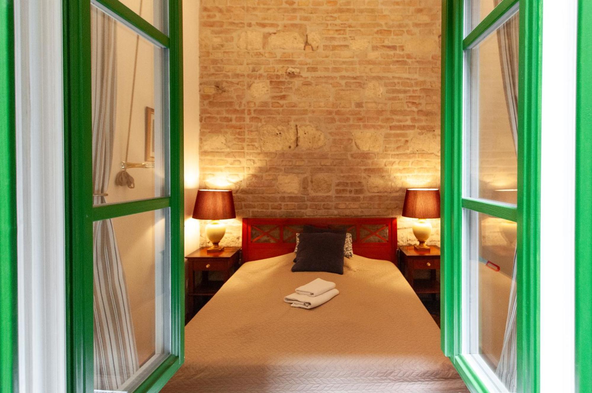 Budaflats Apartments Budapest Luaran gambar